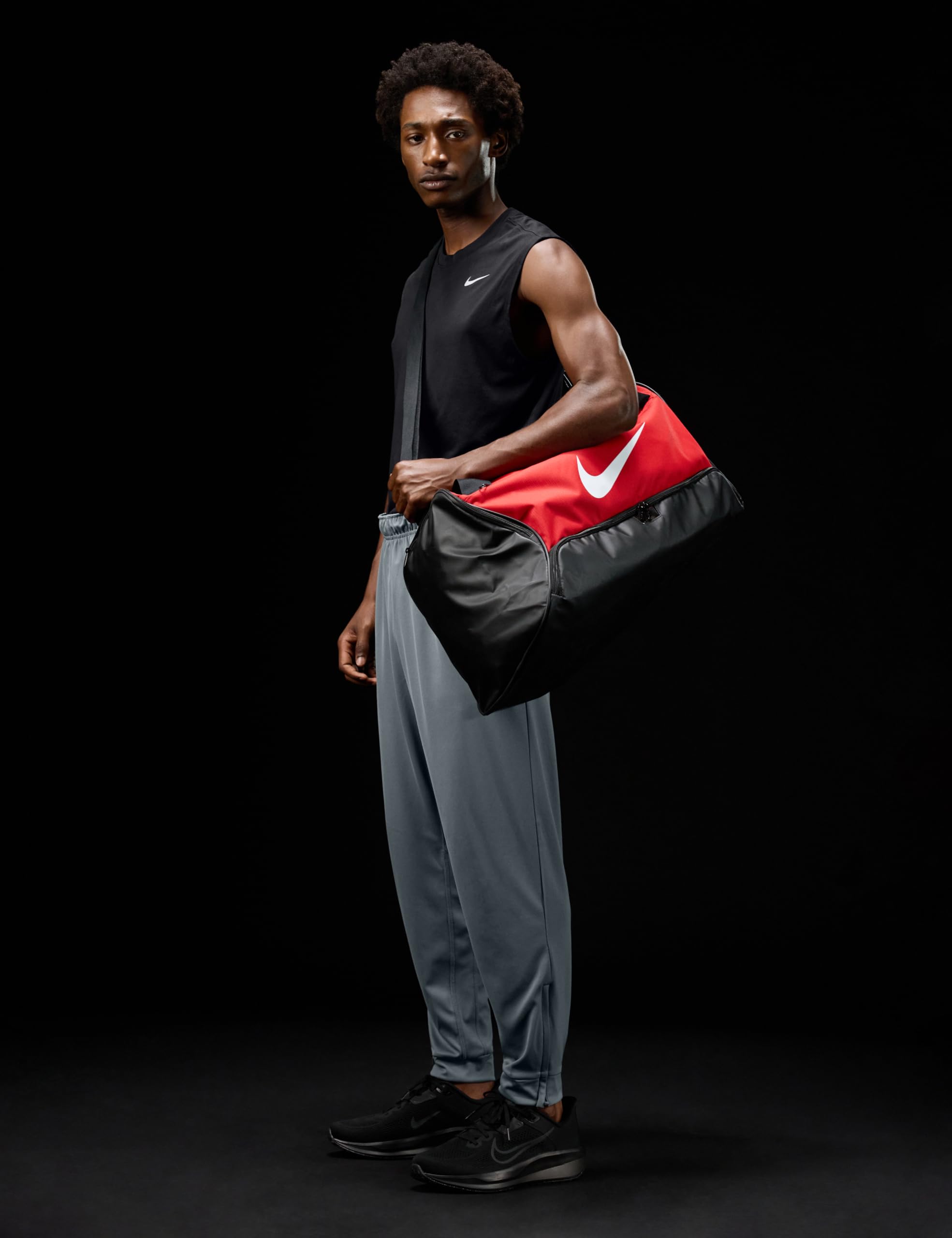 Amazon.co.jp: Nike ブラジリア 9.5 トレーニングダッフルバッグ